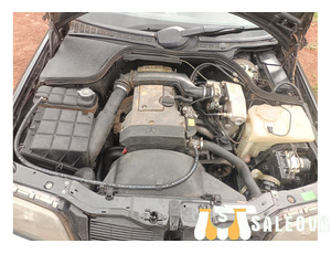 c180 Mercedes benz - 4