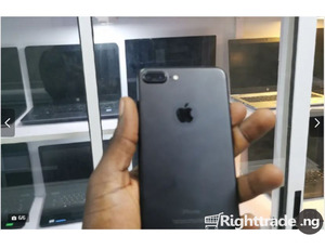 Apple iPhone 7 Plus 128 GB - 2